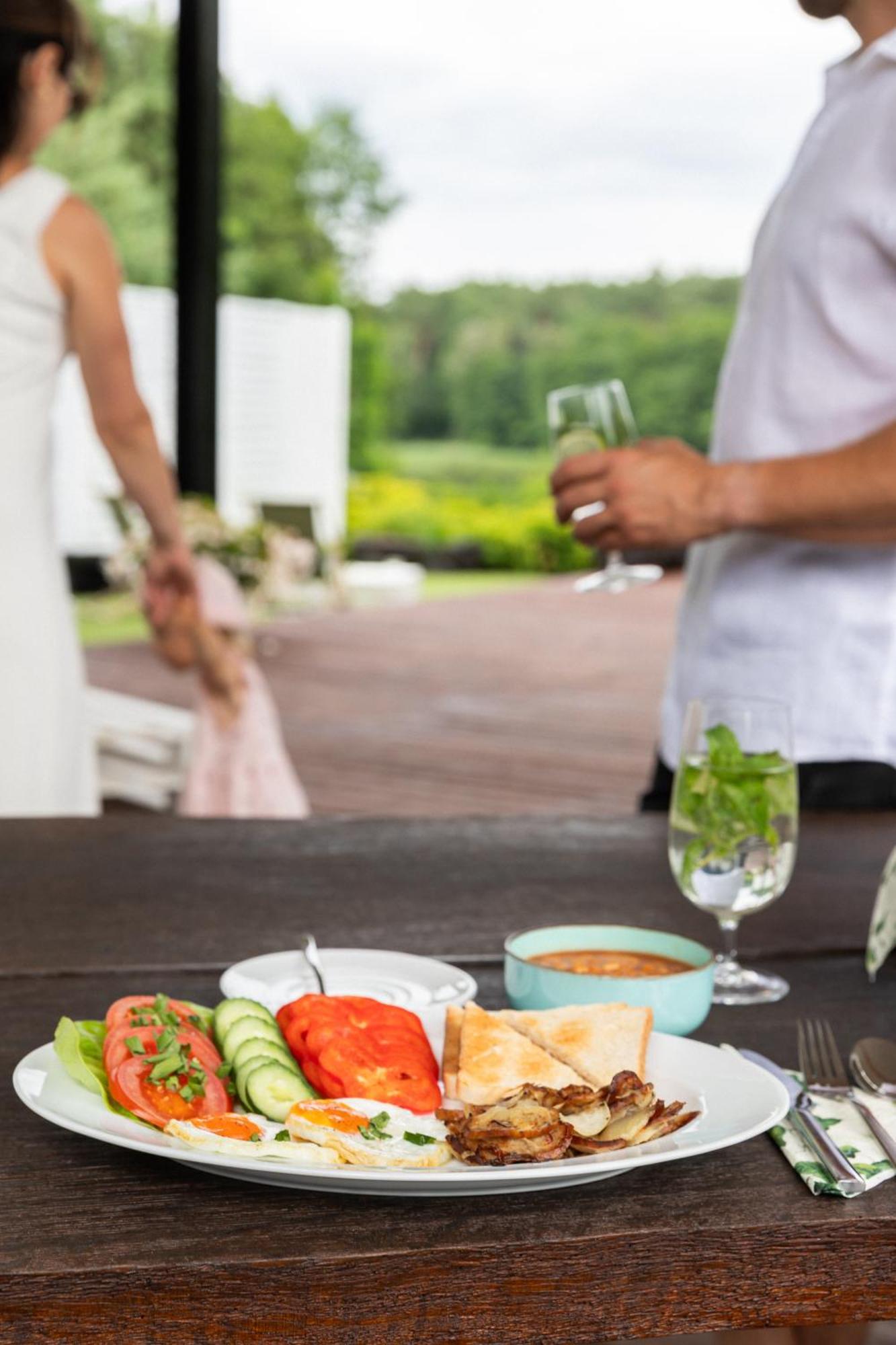 Bed and Breakfast Mieta Вонґровєц Екстер'єр фото